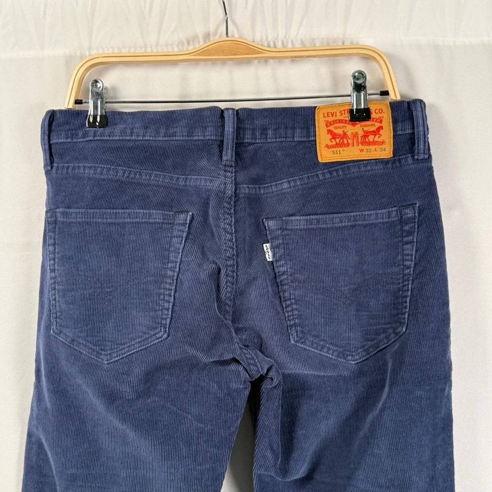 Levis‎ 511 Slim Fit Fine Wale Corduroy Pants Mens 32x34 Navy Blue Stretch